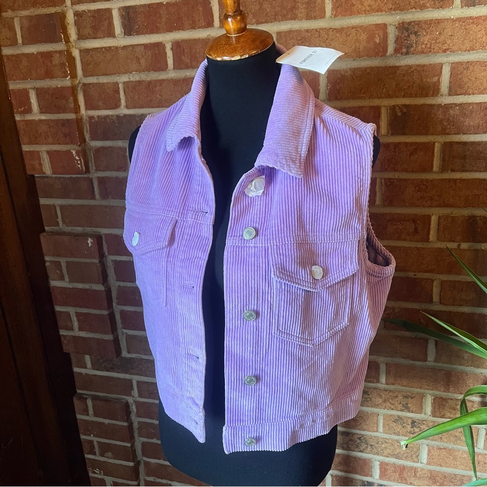 Forever 21 Women S Lavender Corduroy Sleeveless Button-Down Vest Pastel Pockets